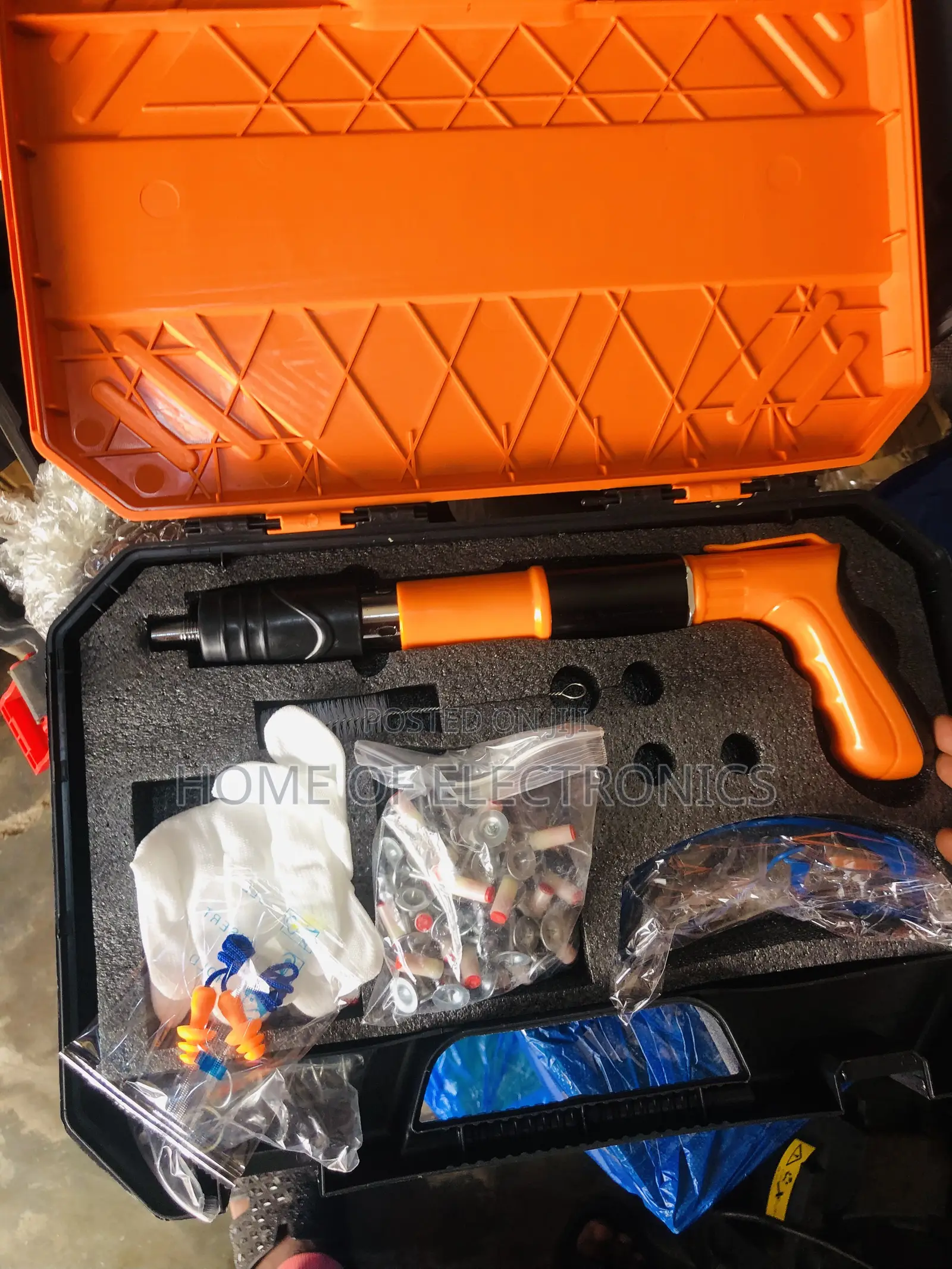 Lightweight Mini Nail Gun