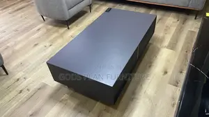 Center Table (A93)