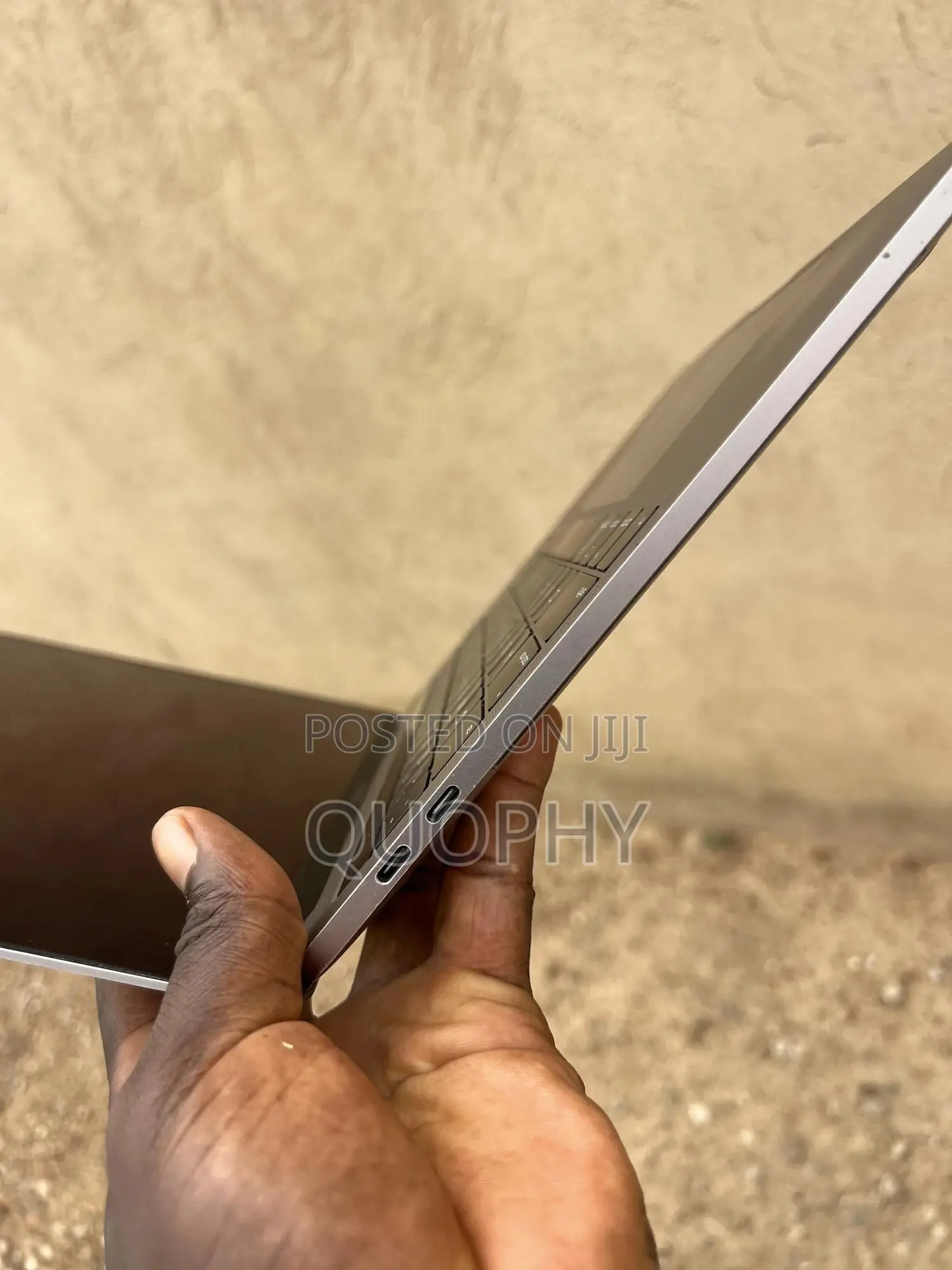 Laptop Apple MacBook Pro 2019 16GB Intel Core i7 SSD 512GB