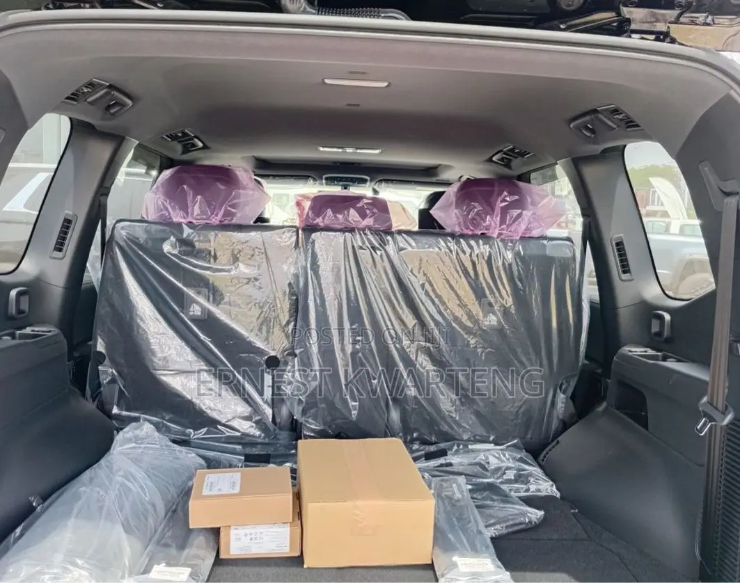 Toyota Fortuner 2023 Gray