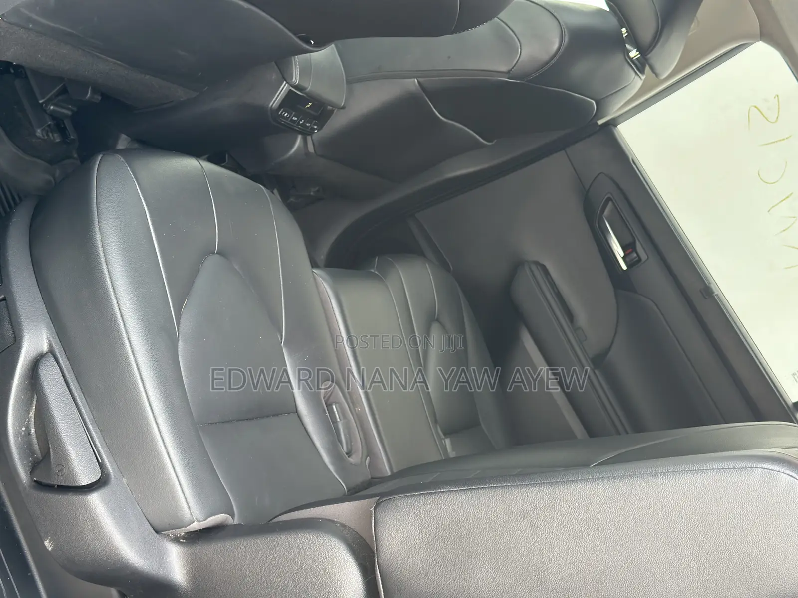 Toyota Highlander XLE 2022 Gray