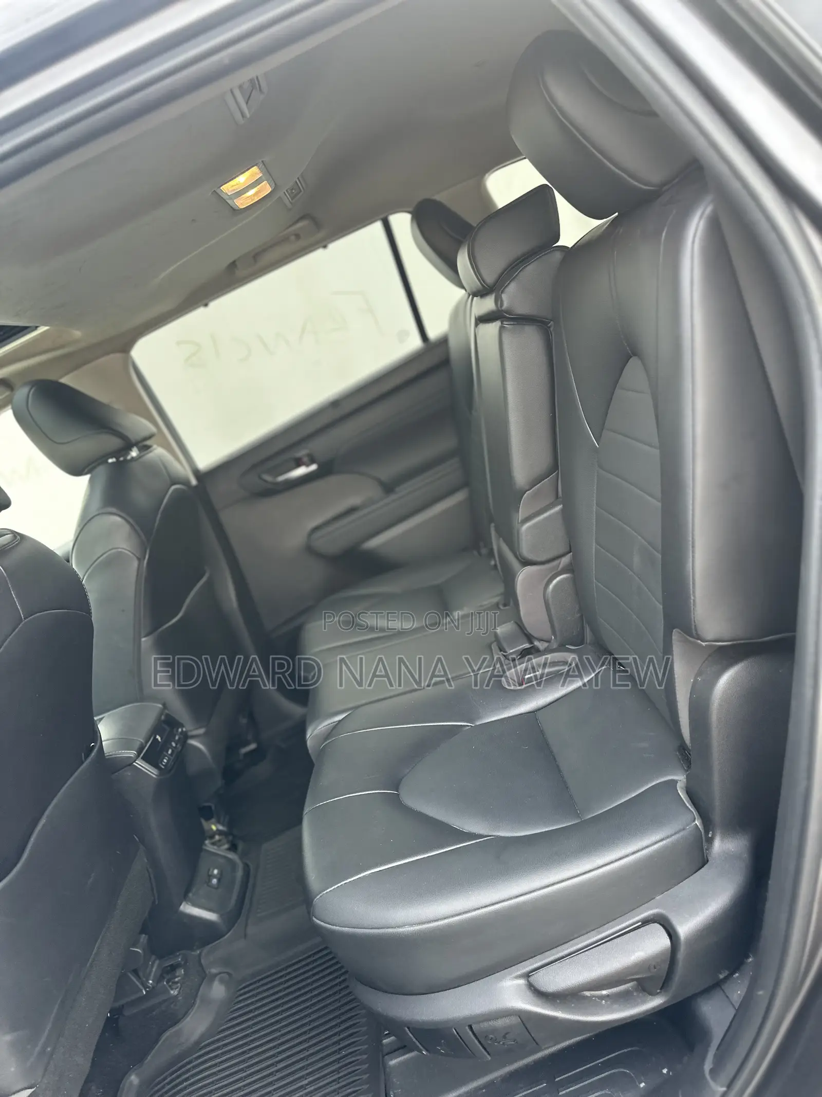 Toyota Highlander XLE 2022 Gray