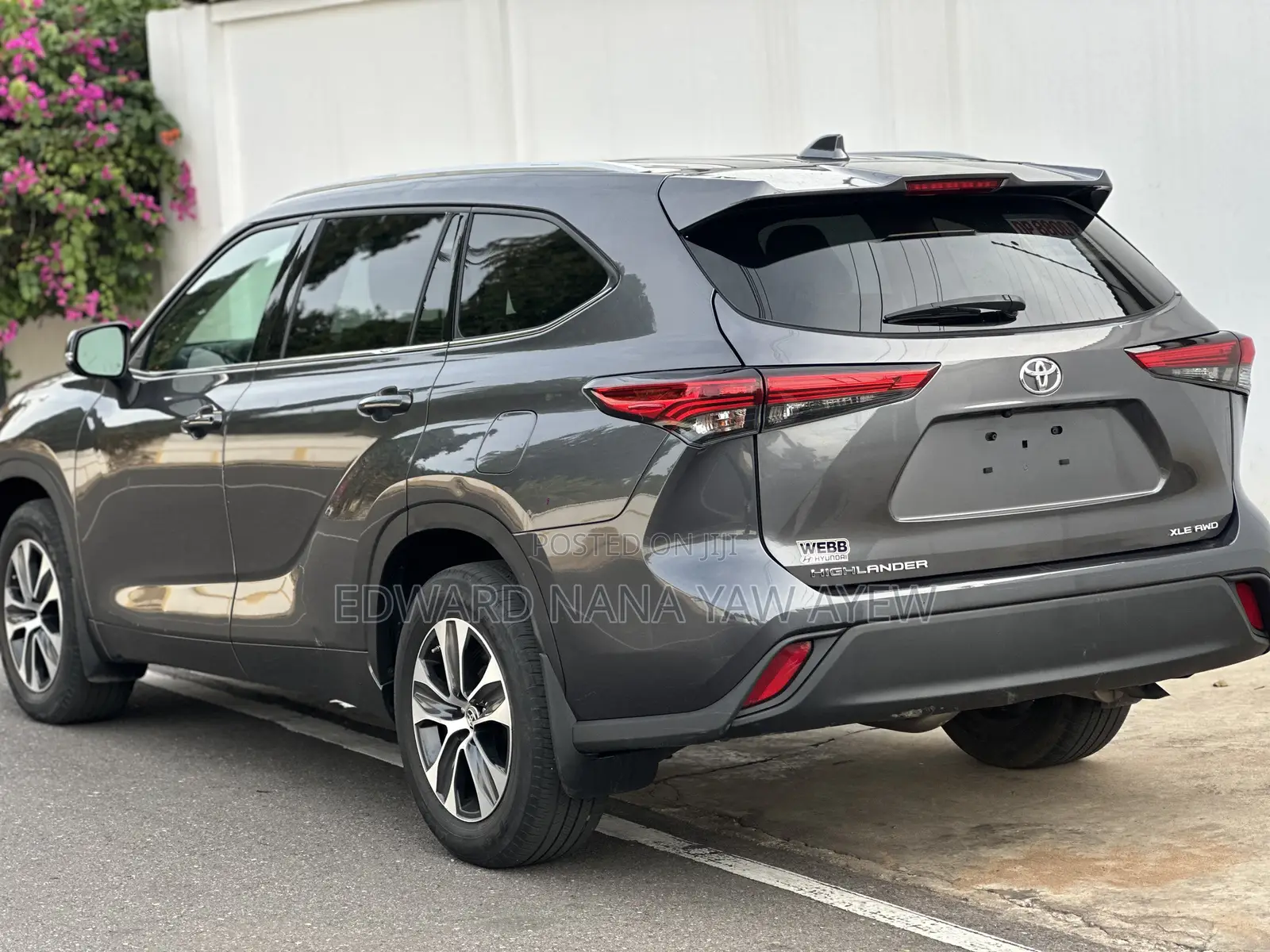 Toyota Highlander XLE 2022 Gray