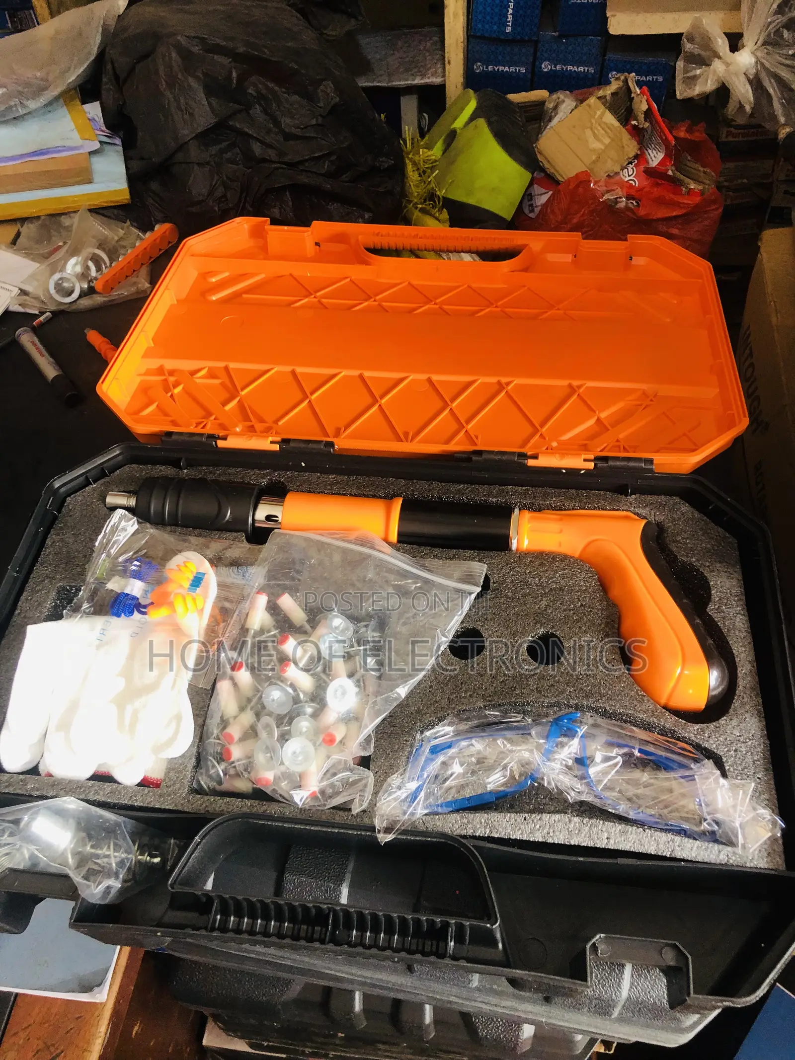Many In Stock Wall Nail Gun With Nails