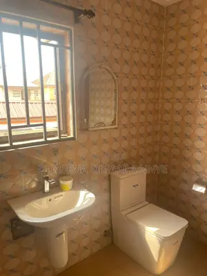 1bdrm Apartment in Lakeside Estate for rent