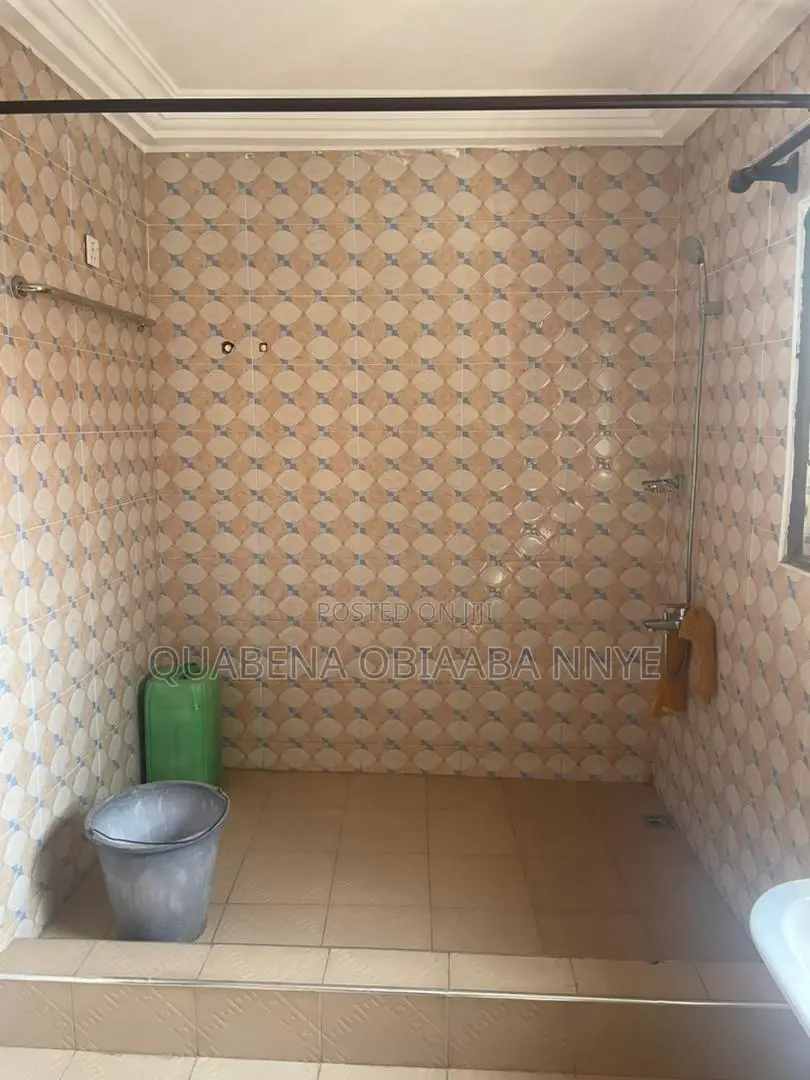 1bdrm Apartment in Lakeside Estate for rent
