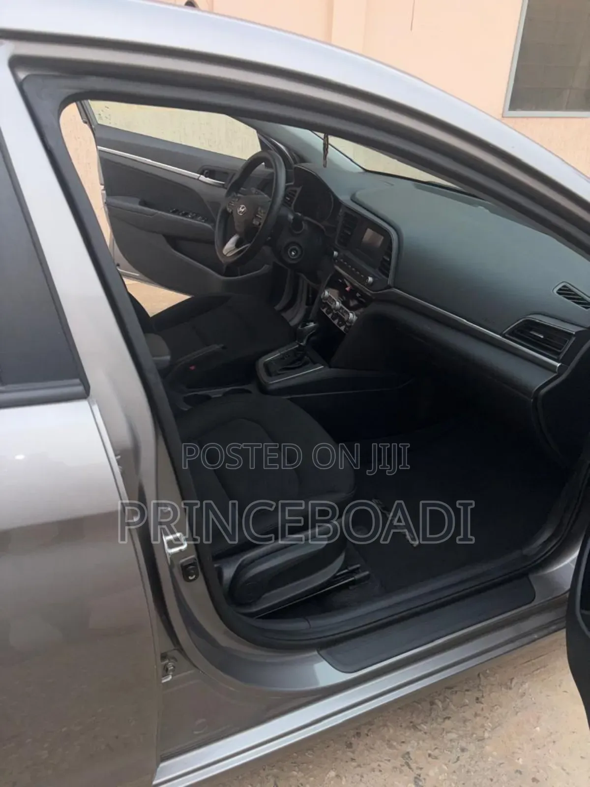 Hyundai Elantra SE 2020 Gray