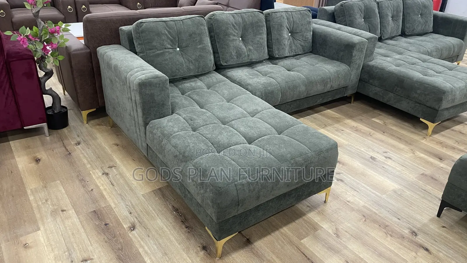 Sofa L - Shaped