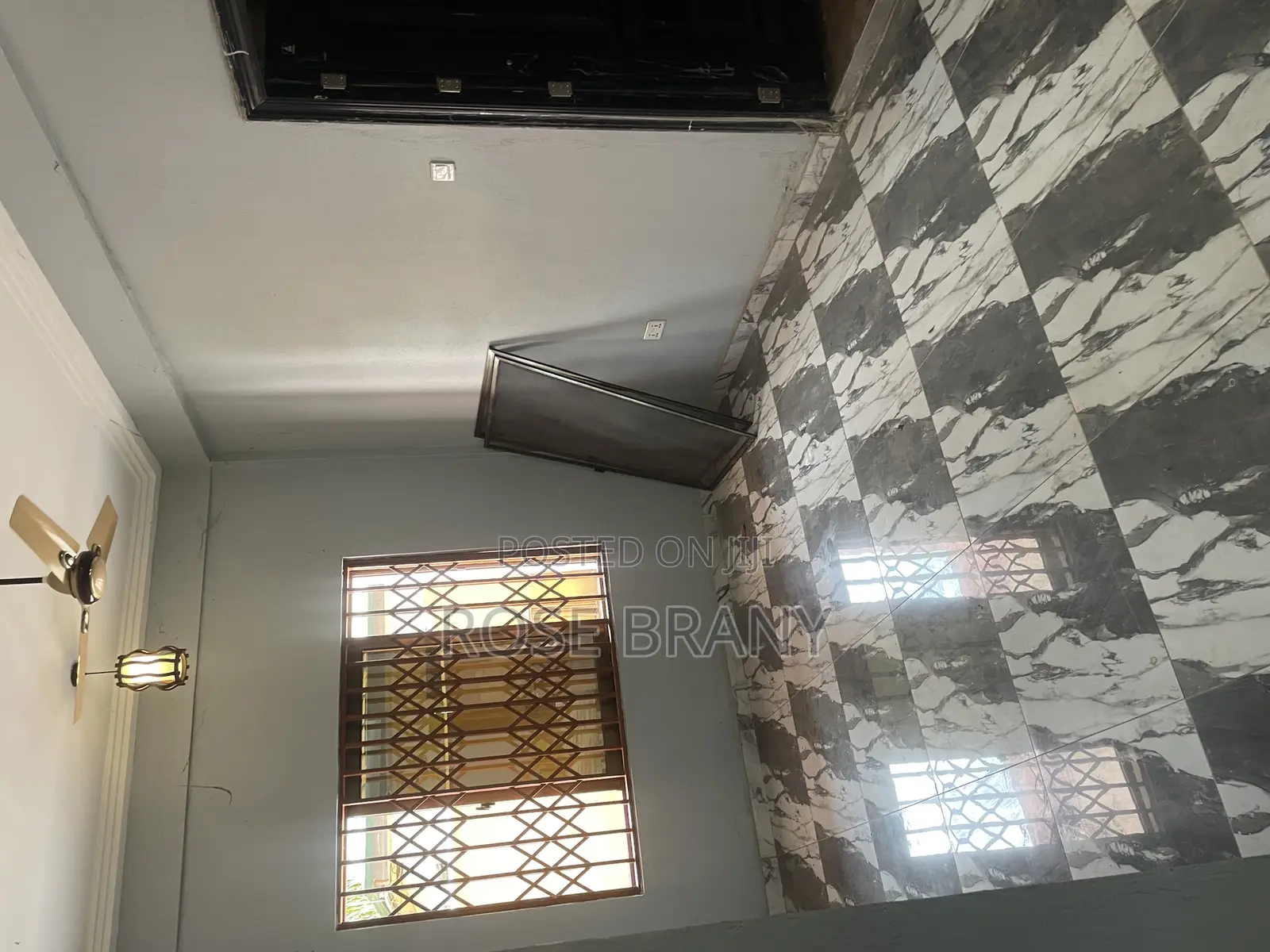 2bdrm Apartment in Oyibi for rent