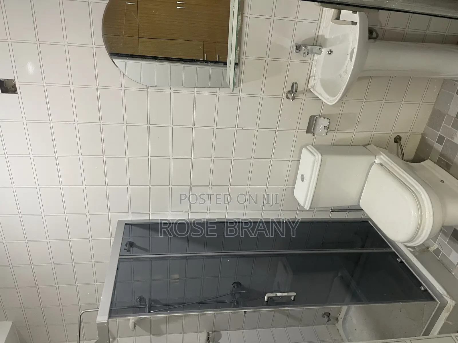 2bdrm Apartment in Oyibi for rent