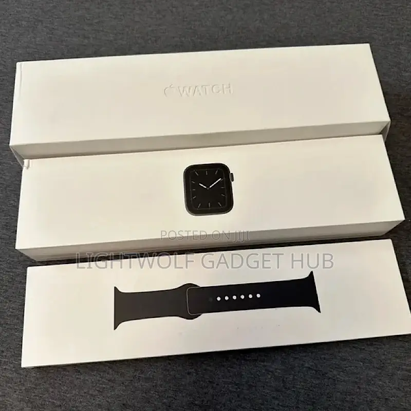 New Apple Series 5 40mm