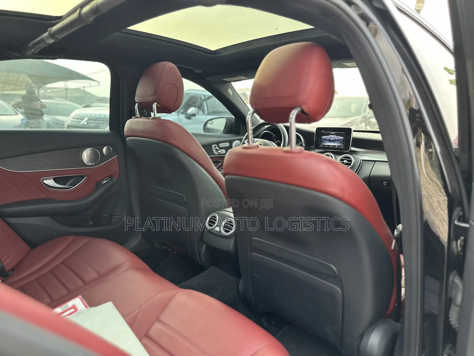 Mercedes-Benz C300 2016 Black