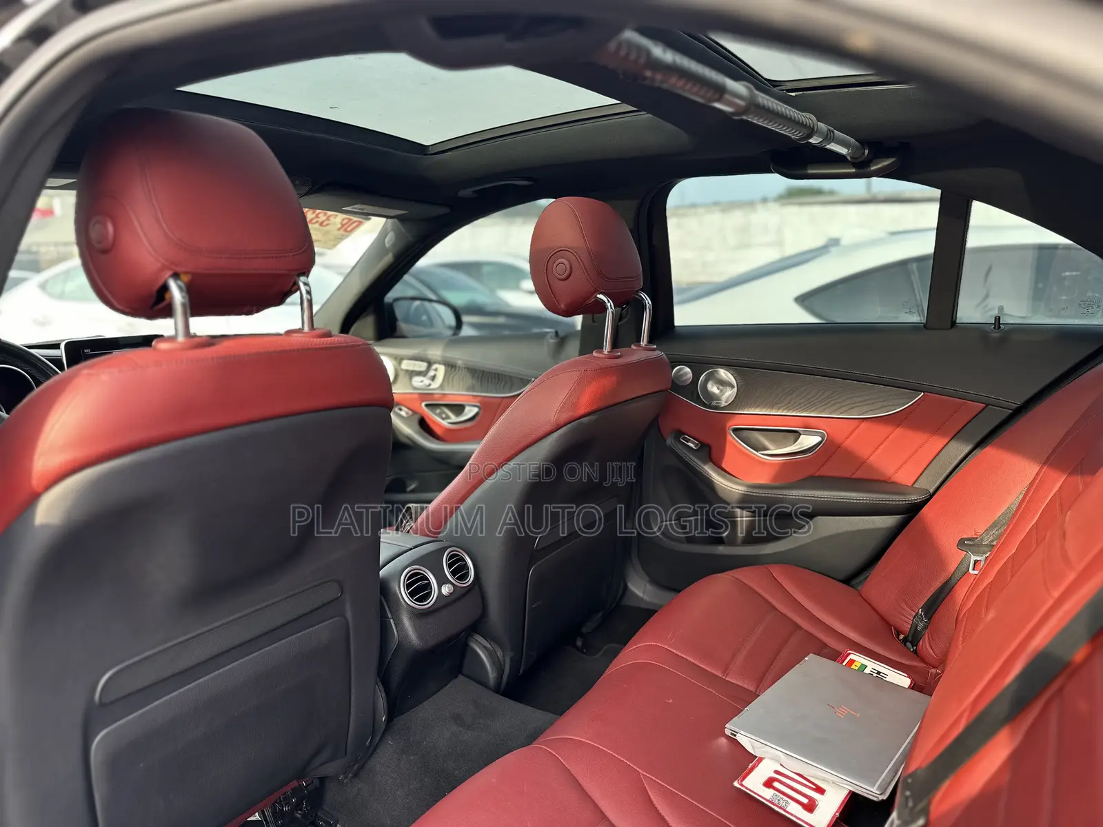 Mercedes-Benz C300 2016 Black