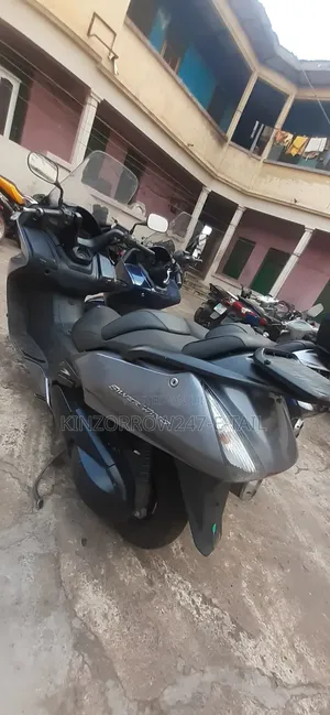 Honda 2020 Silver