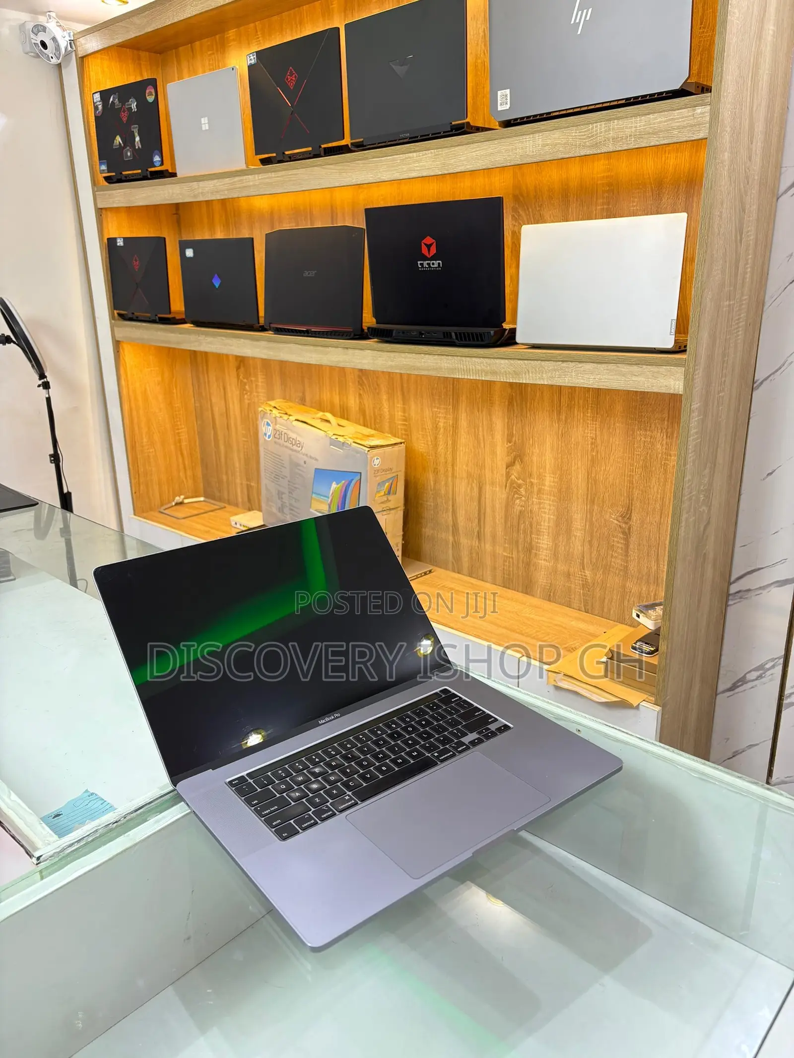 Laptop Apple MacBook Pro 2019 64GB Intel Core i9 SSD 512GB