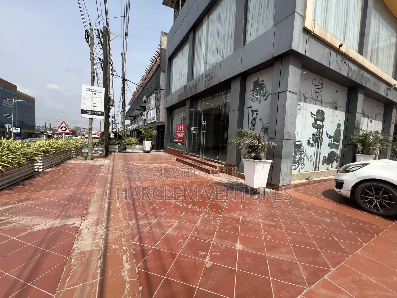 Double Shop With Washroom at East Legon