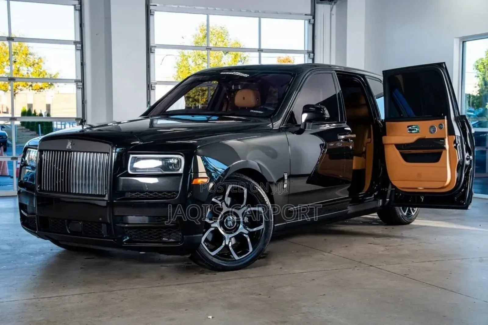 Rolls-Royce Cullinan Black Badge 2024 Black