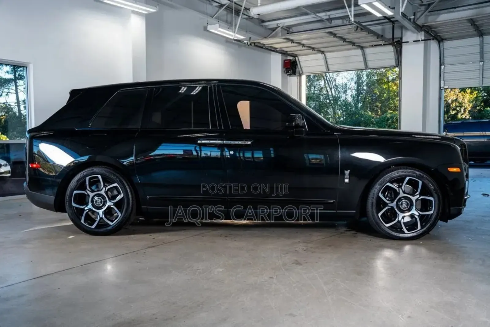 Rolls-Royce Cullinan Black Badge 2024 Black