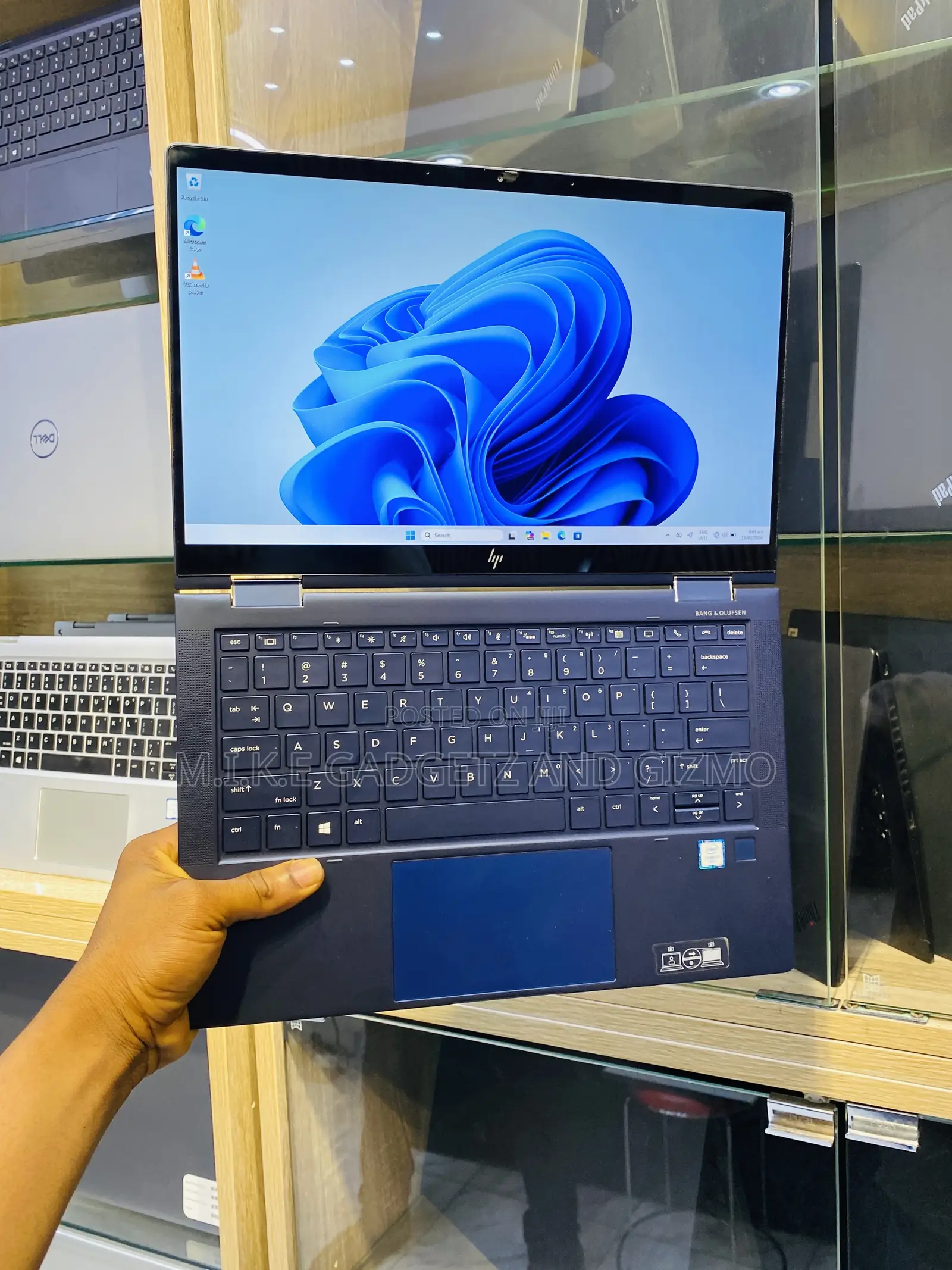 Laptop HP Dragonfly G3 16GB Intel Core i7 SSD 512GB