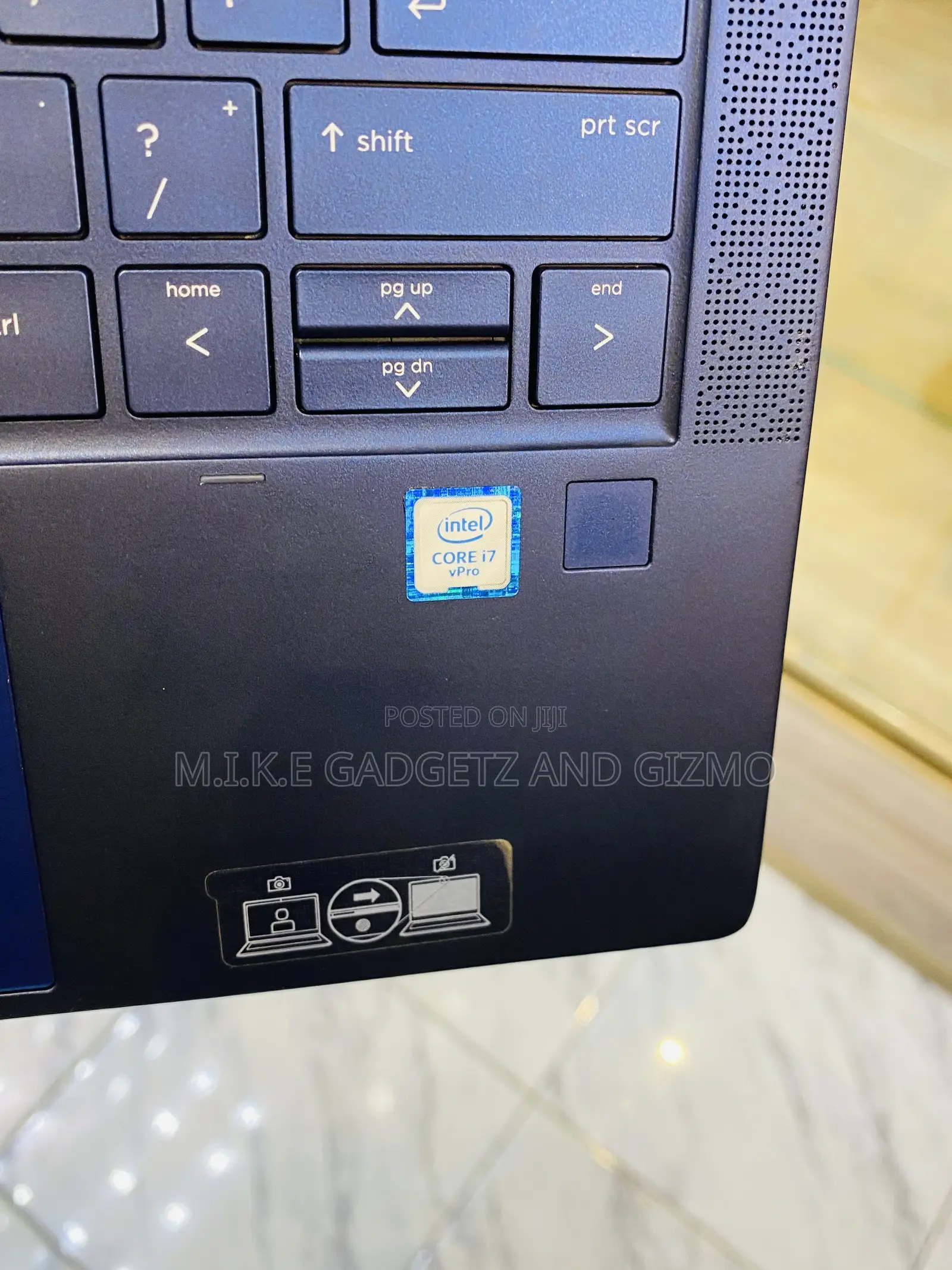 Laptop HP Dragonfly G3 16GB Intel Core i7 SSD 512GB