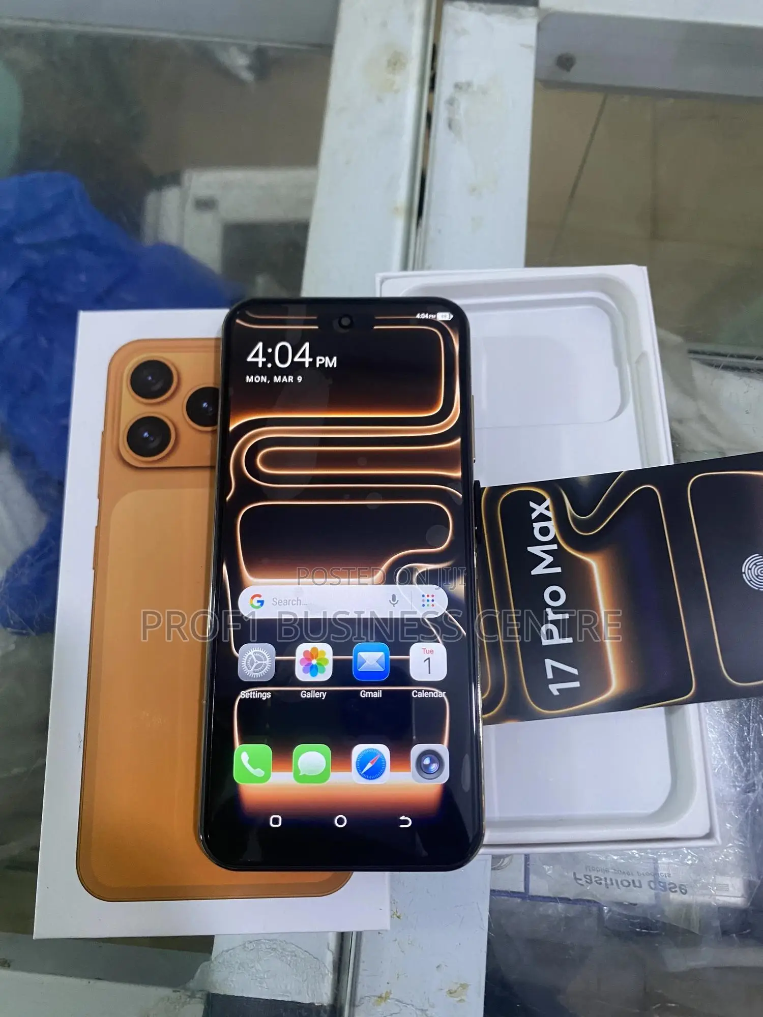New Mobile Phone 128 GB Gold