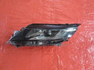 L200 2019 2020 2021 Headlight