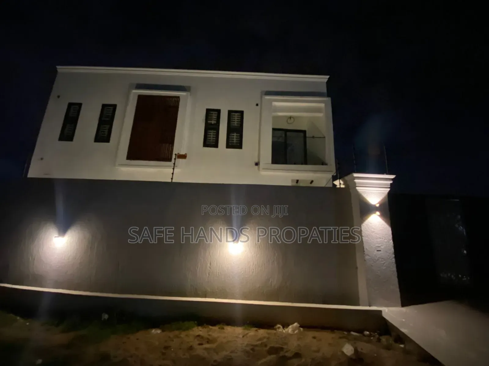 4bdrm House in Santeo, Accra Metropolitan for sale