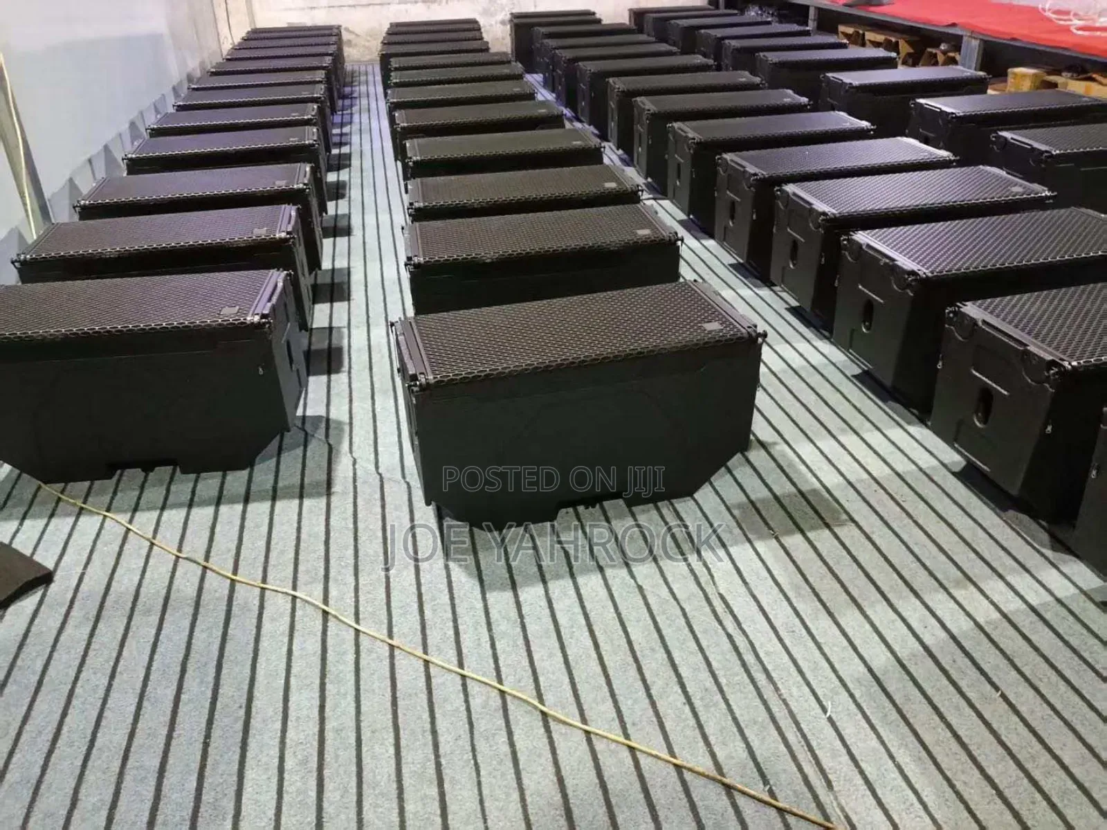 Single Line Array 12 Inches Speakers