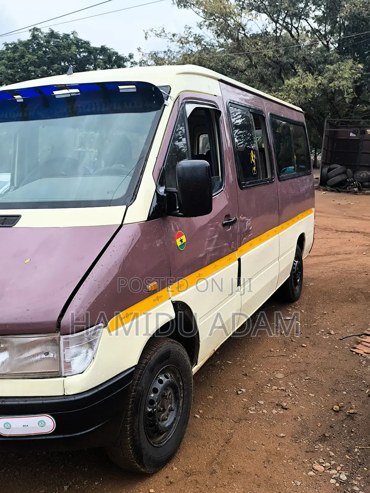 Mercedes-Benz Sprinter 2000 Beige