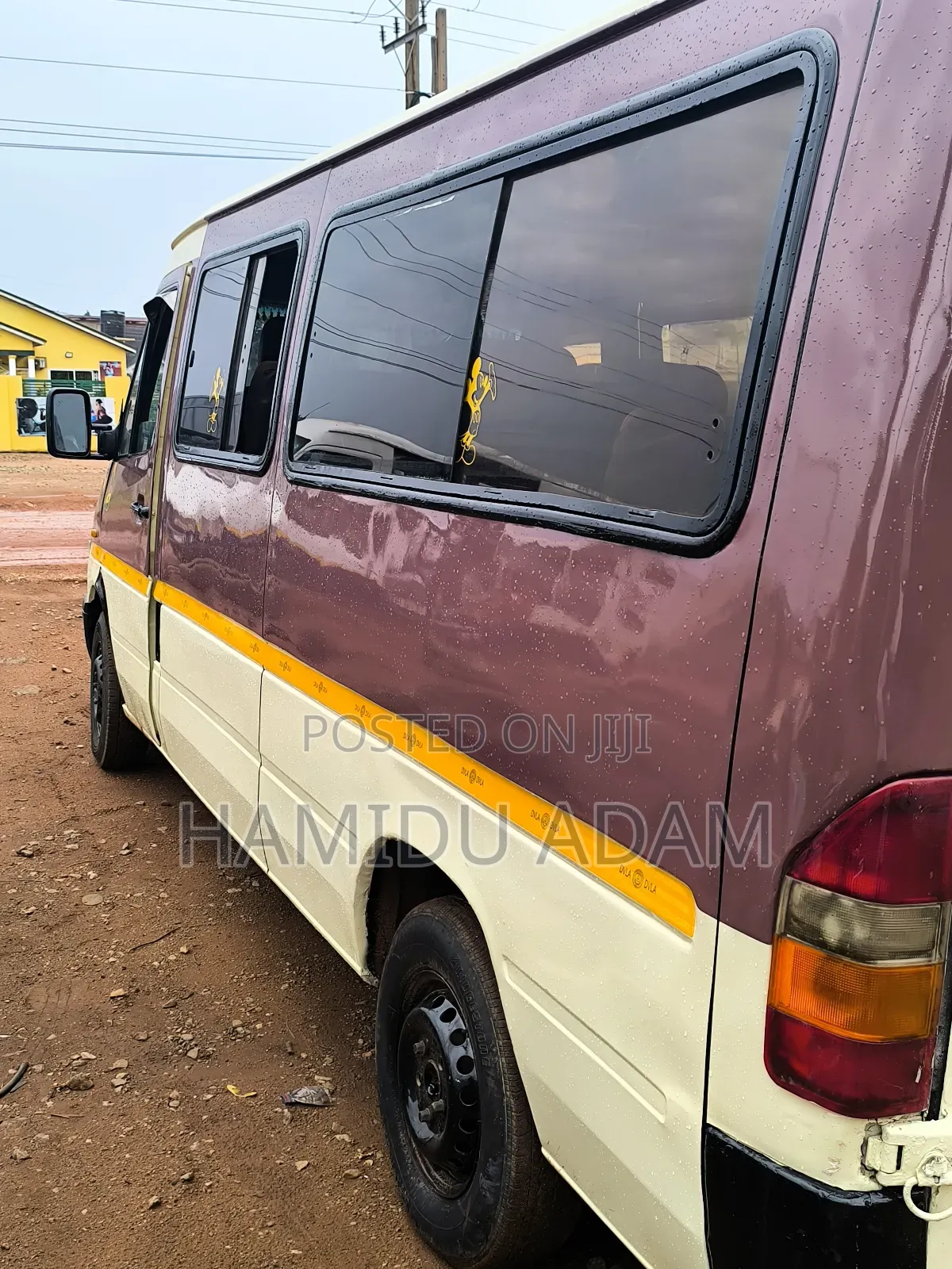 Mercedes-Benz Sprinter 2000 Beige