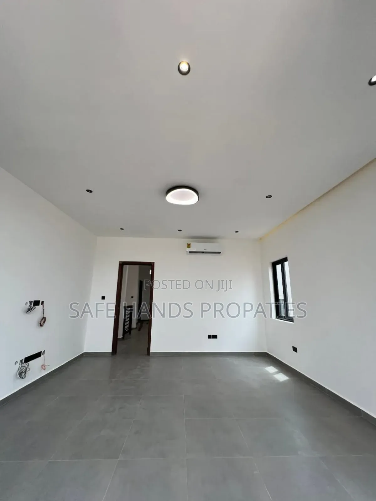 4bdrm House in Oyarifa, Accra Metropolitan for sale