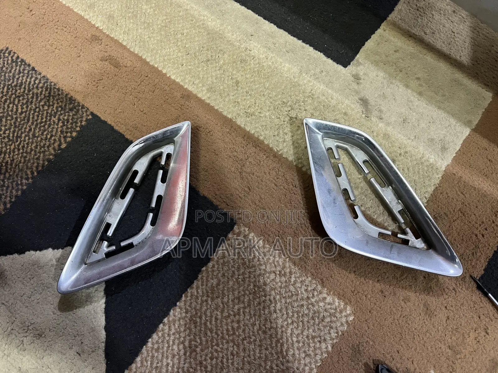 Mitsuibishi Outlander 2016-2020 Lower Bumper Chrome Fitting