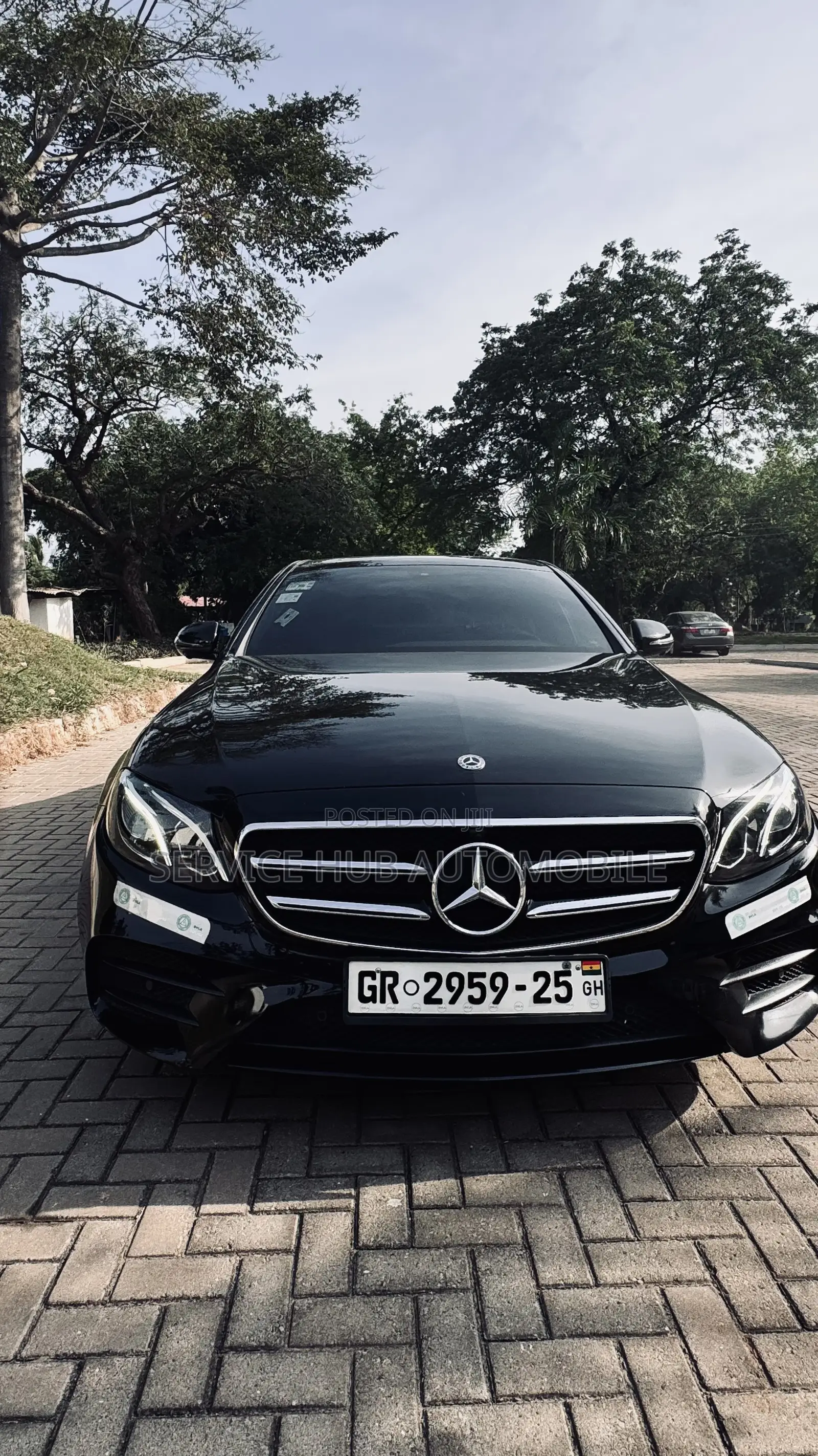 Mercedes-Benz E300 2019 Black