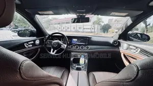 Mercedes-Benz E300 2019 Black