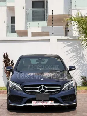 Mercedes-Benz C300 2015 Blue