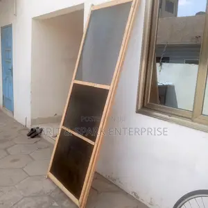 Mosquito Trap Door (Brand New PLS Read Description)
