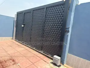 Gate Opener|Solar Power| Built-in Battery, (Solar Panel Inclusive)