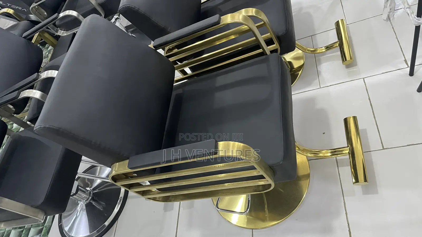 Barbering / Salon Chair