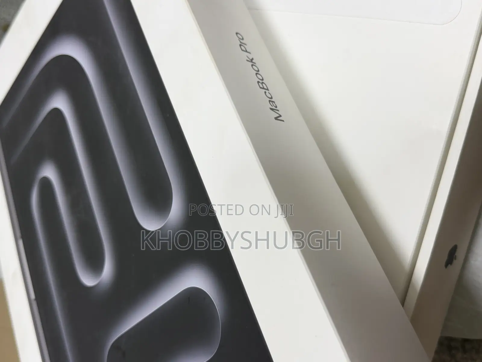 New Laptop Apple MacBook Pro 48GB Apple M4 Pro SSD 2T