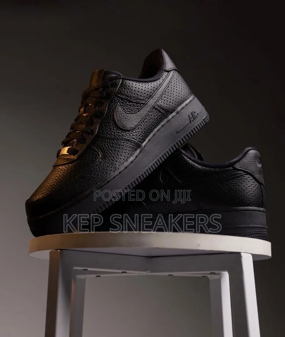 Nike Air Force 1 Low Sp 'Triple Black Perforated'
