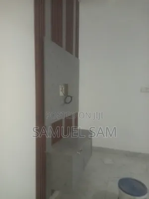 6bdrm House in Tems Community 11, Tema Metropolitan for rent