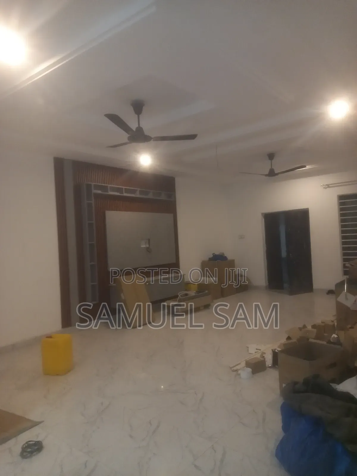 6bdrm House in Tems Community 11, Tema Metropolitan for rent