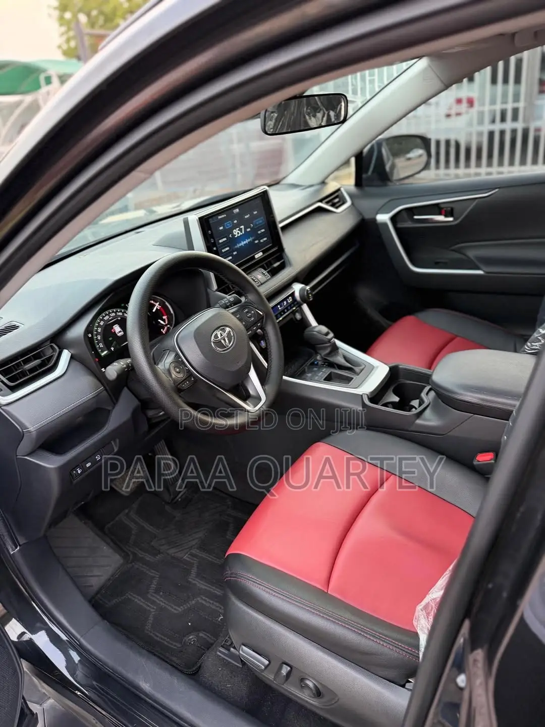 Toyota RAV4 2021 Black