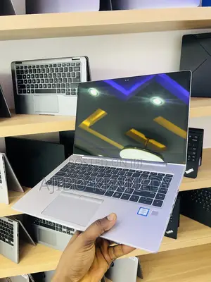 Laptop HP EliteBook 840 G5 8GB Intel Core i5 SSD 256GB