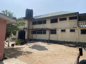 5bdrm House in Teshie Nungua Estate, First Junction for sale