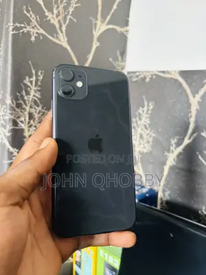Apple iPhone 11 64 GB Black