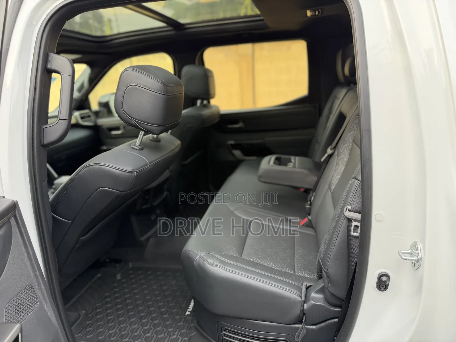 Toyota Tundra Limited Double Cab 6.5' Bed 2024 White