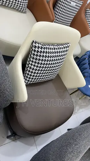 Single Sofa