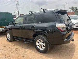 Toyota 4-Runner Limited 2021 Black