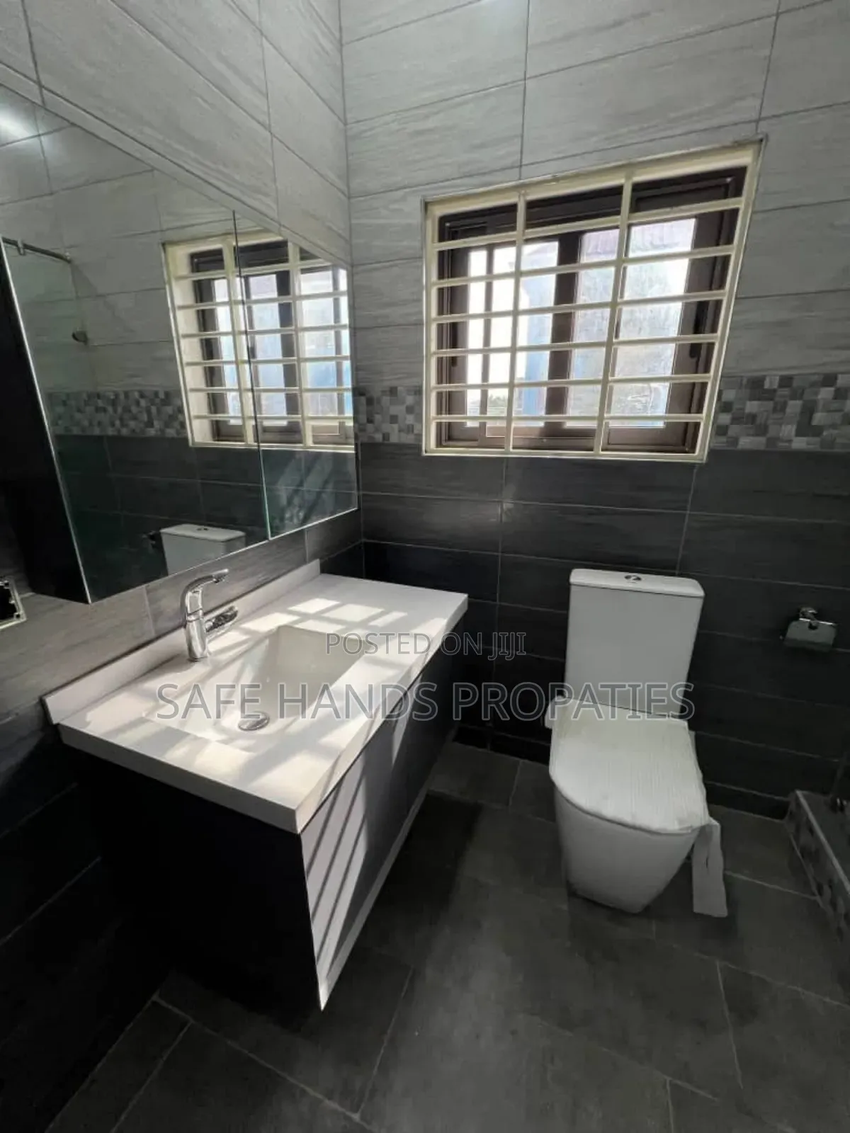 Furnished 3bdrm House in Adenta, Accra Metropolitan for sale